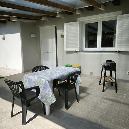 Bed and Breakfast La Mimosa Chic Pietrasanta Exterior foto