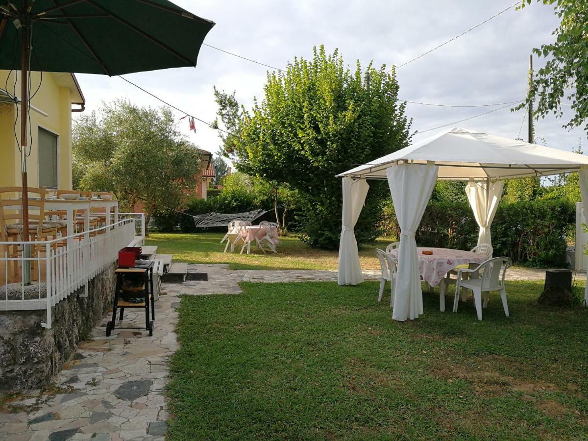 Bed and Breakfast La Mimosa Chic Pietrasanta Exterior foto